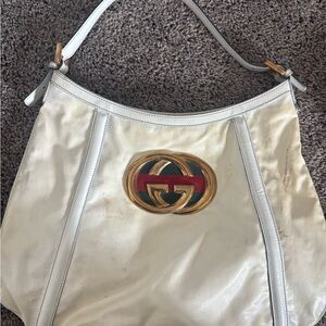 Gucci Cream Leather Shoulder Bag with Gold Accents
